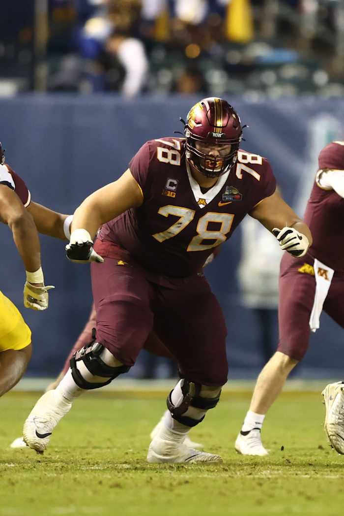 Minnesota Golden Gophers offensive lineman Daniel Faalele (78) against the West Virginia Mountaineers. Mandatory Credit: Mark J. Rebilas-USA TODAY Sports